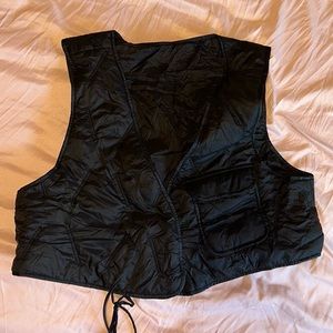 Black puffer vest
